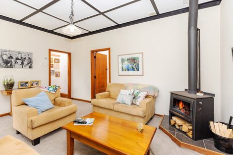 Photo of property in 32 Marshall Street, Fairfield, Hamilton, 3214