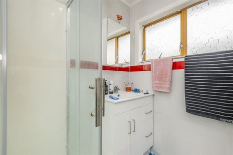 Photo of property in 302 Swanson Road, Henderson, Auckland, 0610