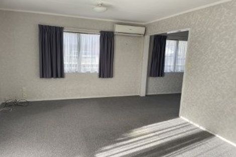 Photo of property in 32a Aquarius Drive, Kawaha Point, Rotorua, 3010