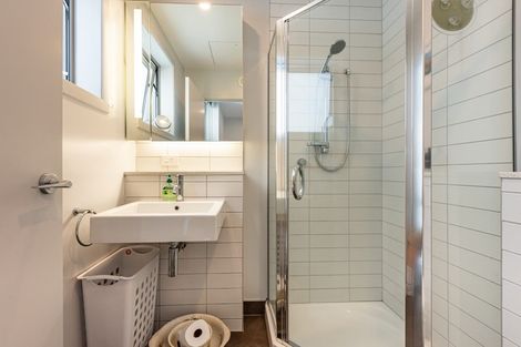 Photo of property in Trinity Apartments, 402/19 College Street, Te Aro, Wellington, 6011