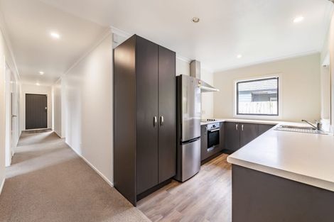 Photo of property in 75 Farmer Crescent, Taita, Lower Hutt, 5011