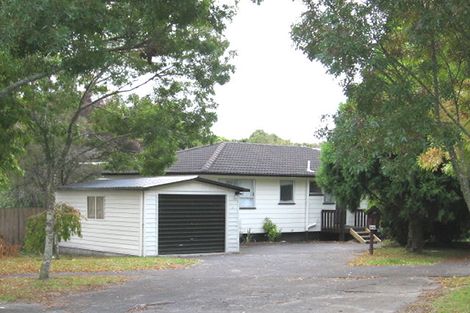 Photo of property in 11 St Margaret Place, West Harbour, Auckland, 0618