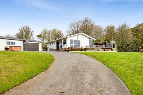 Photo of property in 1288 Richmond Road, Everett Park, Inglewood, 4389