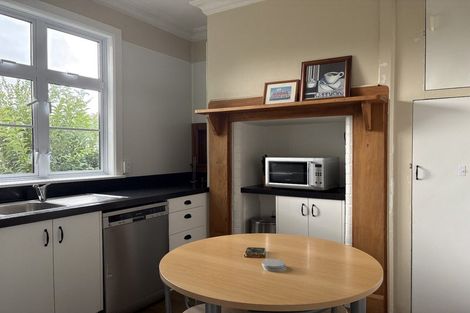 Photo of property in 109 Heretaunga Street, Palmerston North, 4414