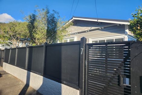 Photo of property in 7 Rata Street, Eastbourne, Lower Hutt, 5013