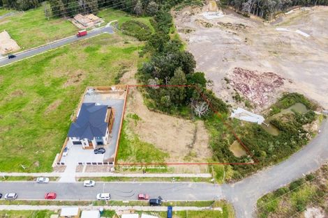 Photo of property in 32 Annmarie Avenue, Totara Park, Auckland, 2019