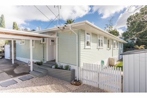 Photo of property in 12 Whittle Place, New Windsor, Auckland, 0600