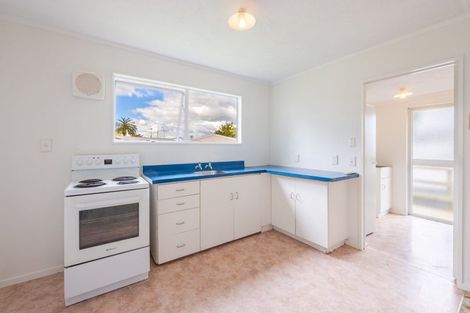Photo of property in 55 Waverley Street, Waipawa, 4210