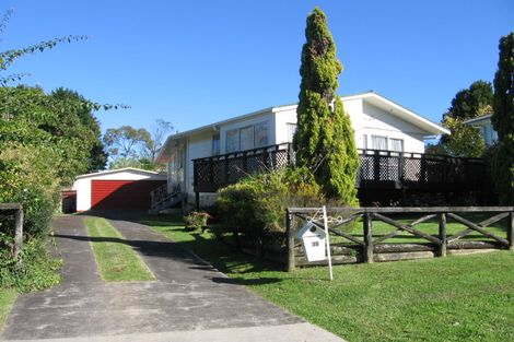 Photo of property in 35 Glynnbrooke Street, Te Atatu South, Auckland, 0610
