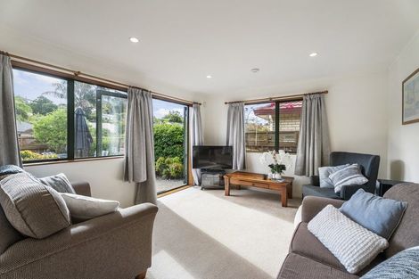 Photo of property in 28 Red Hibiscus Road, Stanmore Bay, Whangaparaoa, 0932