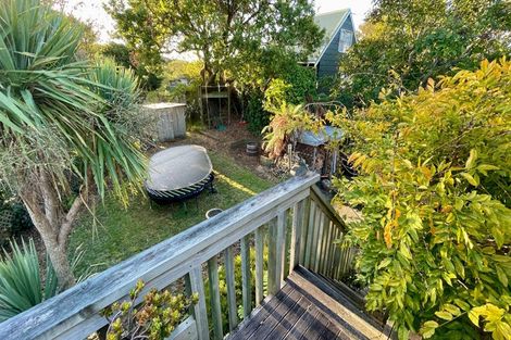 Photo of property in 73 Glen Road, Raumati South, Paraparaumu, 5032