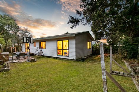 Photo of property in 44b Woodside Road, Massey, Auckland, 0614