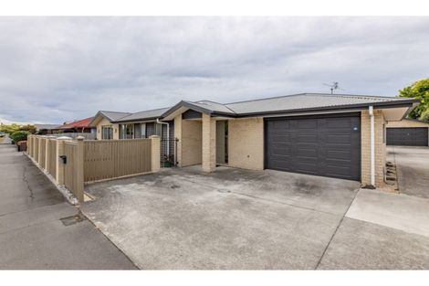 Photo of property in 72b Marshland Road, Shirley, Christchurch, 8061