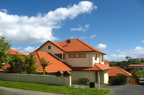 Photo of property in 38 Parkwood Crescent, Gulf Harbour, Whangaparaoa, 0930