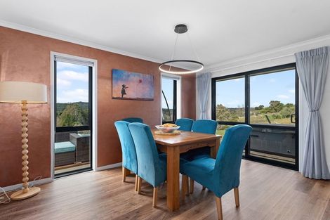 Photo of property in 14 Mangakino Lane, Kauri, Kamo, 0185