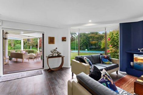 Photo of property in 9 Paretai Grove, Waikanae, 5036