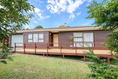 Photo of property in 1/246 Great North Road, Henderson, Auckland, 0612