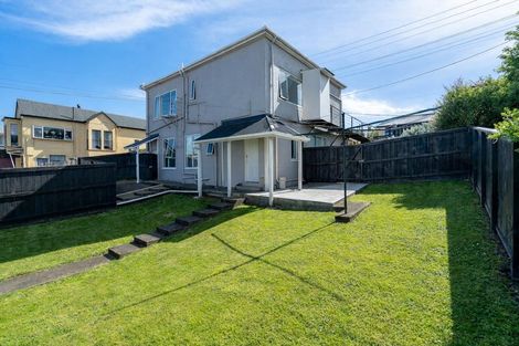 Photo of property in 77 Elgin Road, Mornington, Dunedin, 9011