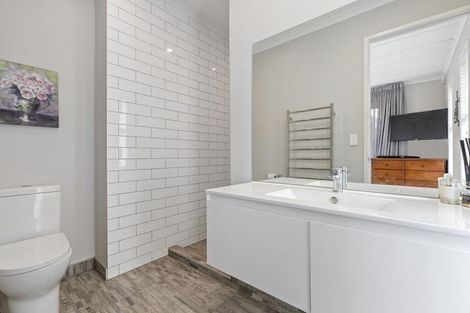 Photo of property in 98 Vineyard Road, Te Kauwhata, 3782