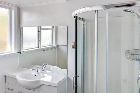 Photo of property in 3 Nyton Place, Bryndwr, Christchurch, 8053