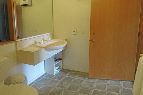 Photo of property in 16a Dart Place, Fernhill, Queenstown, 9300