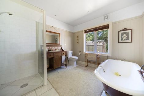 Photo of property in 33 Ferry Hill Drive, Lower Shotover, Queenstown, 9371