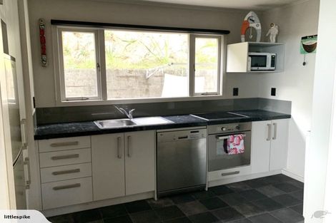 Photo of property in 11 Guys Hill Road, Hospital Hill, Napier, 4110