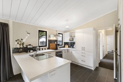 Photo of property in 1 Titoki Place, Pukete, Hamilton, 3200