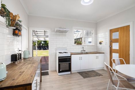 Photo of property in 66 Revans Street, Featherston, 5710