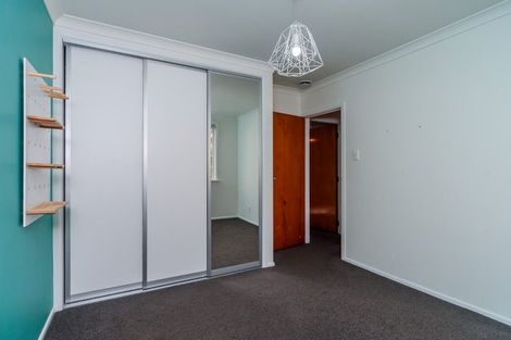 Photo of property in 35a Kinghorne Street, Strathmore Park, Wellington, 6022