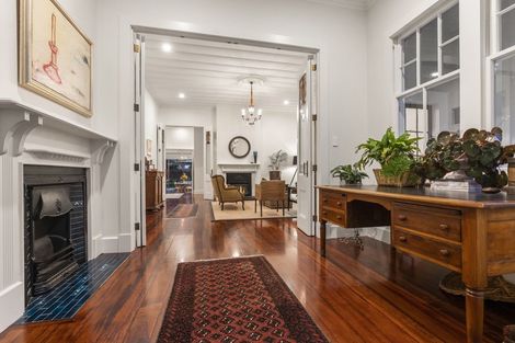 Photo of property in 9 Arawa Avenue, Devonport, Auckland, 0624