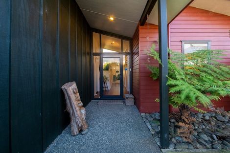 Photo of property in 3 Rohe Drive, Waikawa, Picton, 7220