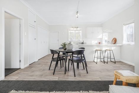 Photo of property in 35 Cureton Street, Morrinsville, 3300