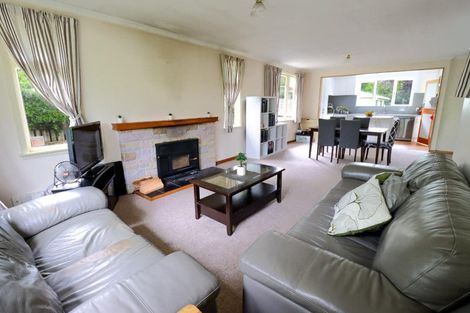 Photo of property in 12 Epsom Road, Hokowhitu, Palmerston North, 4410