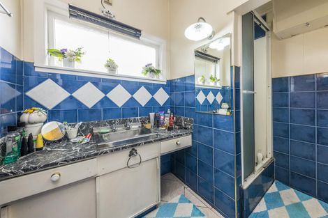 Photo of property in 114 Buckland Road, Mangere East, Auckland, 2024