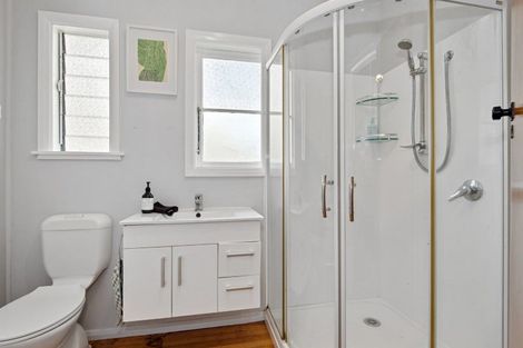 Photo of property in 1 Flynn Road, Hillcrest, Hamilton, 3216