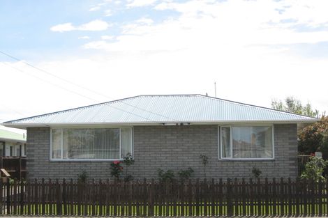 Photo of property in 61 Wingate Street, Redwood, Christchurch, 8051
