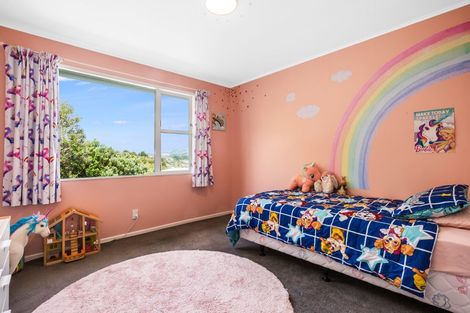 Photo of property in 5 Spey Place, Papakowhai, Porirua, 5024