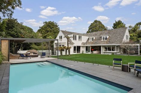 Photo of property in 14 Homewood Avenue, Karori, Wellington, 6012