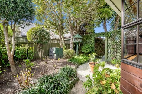 Photo of property in 27a Collingwood Street, Hokowhitu, Palmerston North, 4410