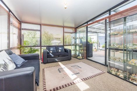 Photo of property in 13 Cromwell Drive, Fitzroy, Hamilton, 3206