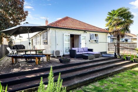 Photo of property in 269 Peachgrove Road, Fairfield, Hamilton, 3214