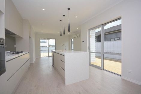 Photo of property in 8 Brumbie Way, Karaka, Papakura, 2113