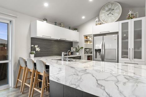 Photo of property in 133 The Boulevard, Papamoa Beach, Papamoa, 3118