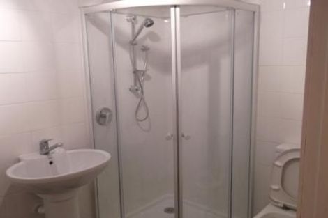 Photo of property in 21 Oaktree Avenue, Browns Bay, Auckland, 0630