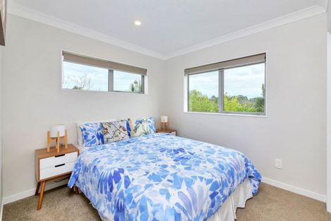 Photo of property in 237a Sturges Road, Henderson, Auckland, 0612