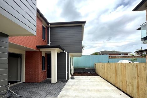 Photo of property in 8b Kelvyn Grove, Hillpark, Auckland, 2102