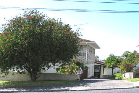Photo of property in 1 Finchley Road, Torbay, Auckland, 0632