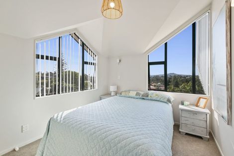 Photo of property in 1/35 Channel View Road, Campbells Bay, Auckland, 0630