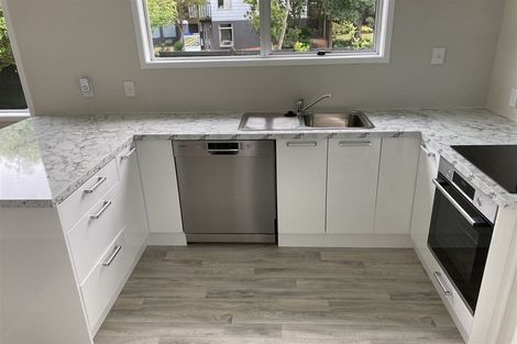 Photo of property in 1/35 Birman Close, Half Moon Bay, Auckland, 2012